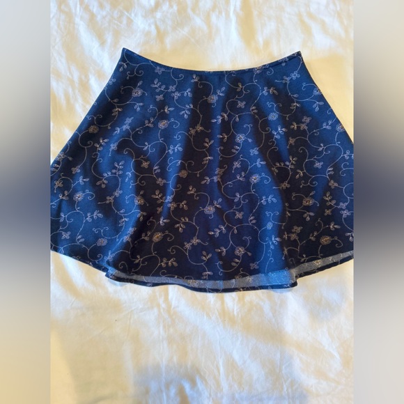 Urban Outfitters Cope Blue Floral Circle Skirt - Picture 1 of 2